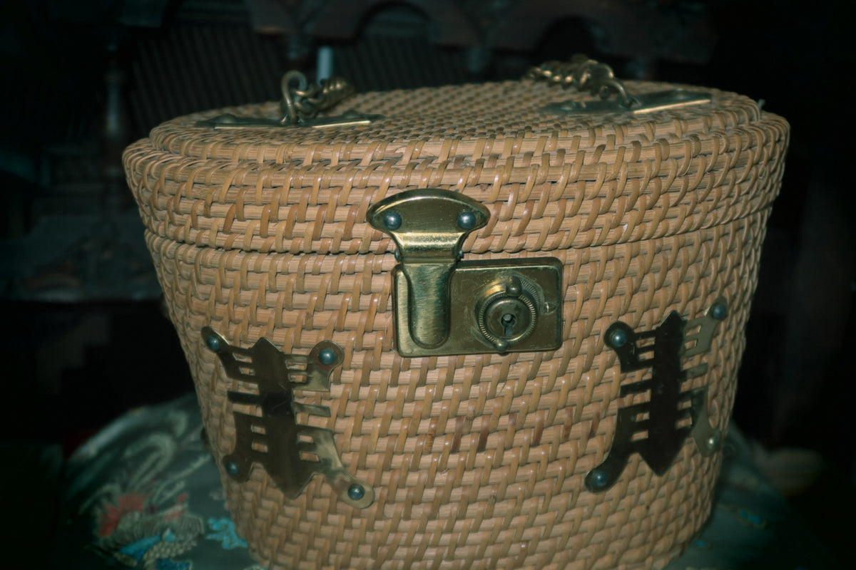 Vintage 1960s Silvercraft Wicker Basket Bag
