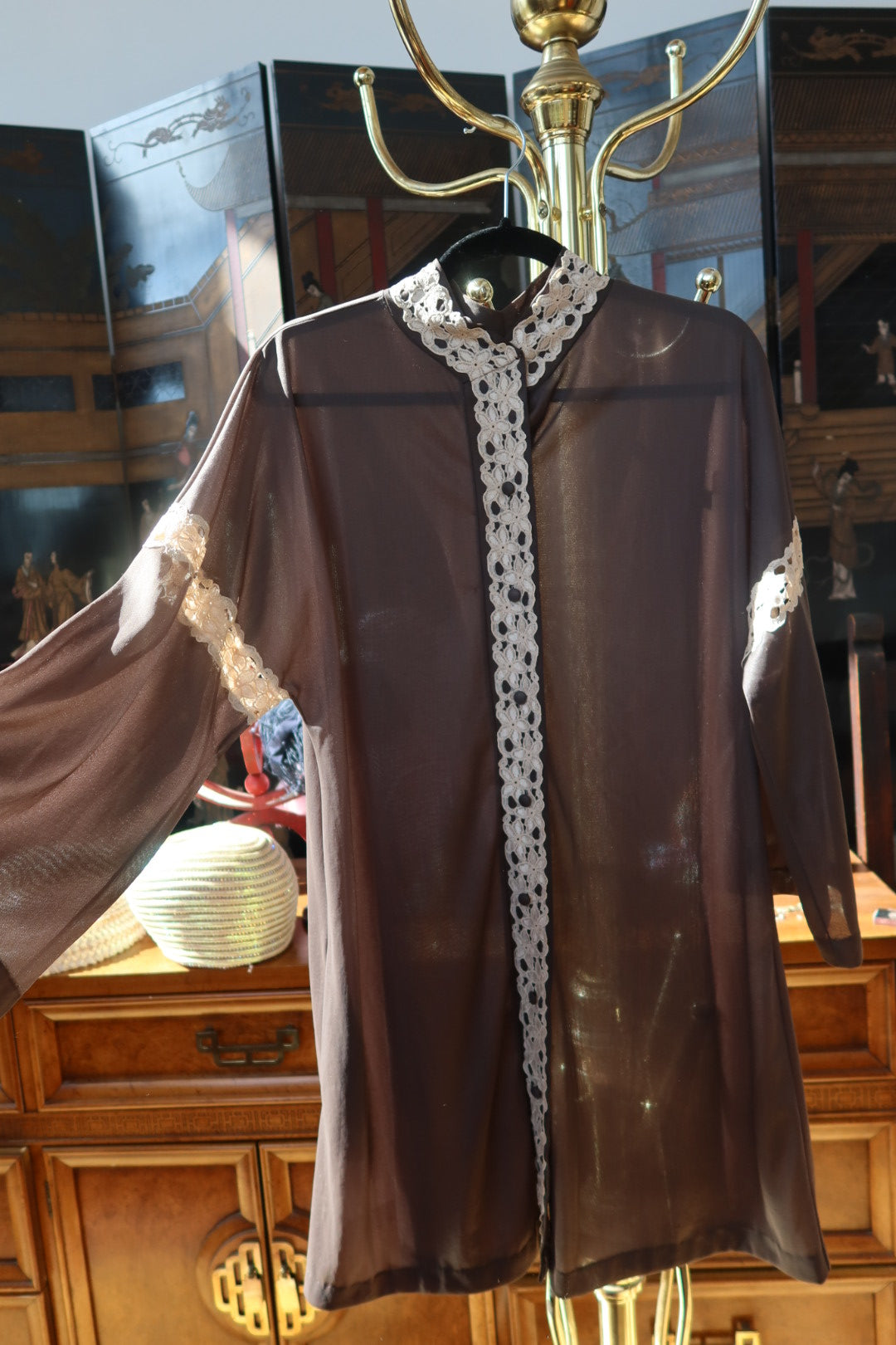 Vintage Kaftan-Style Robe with Lace Trim