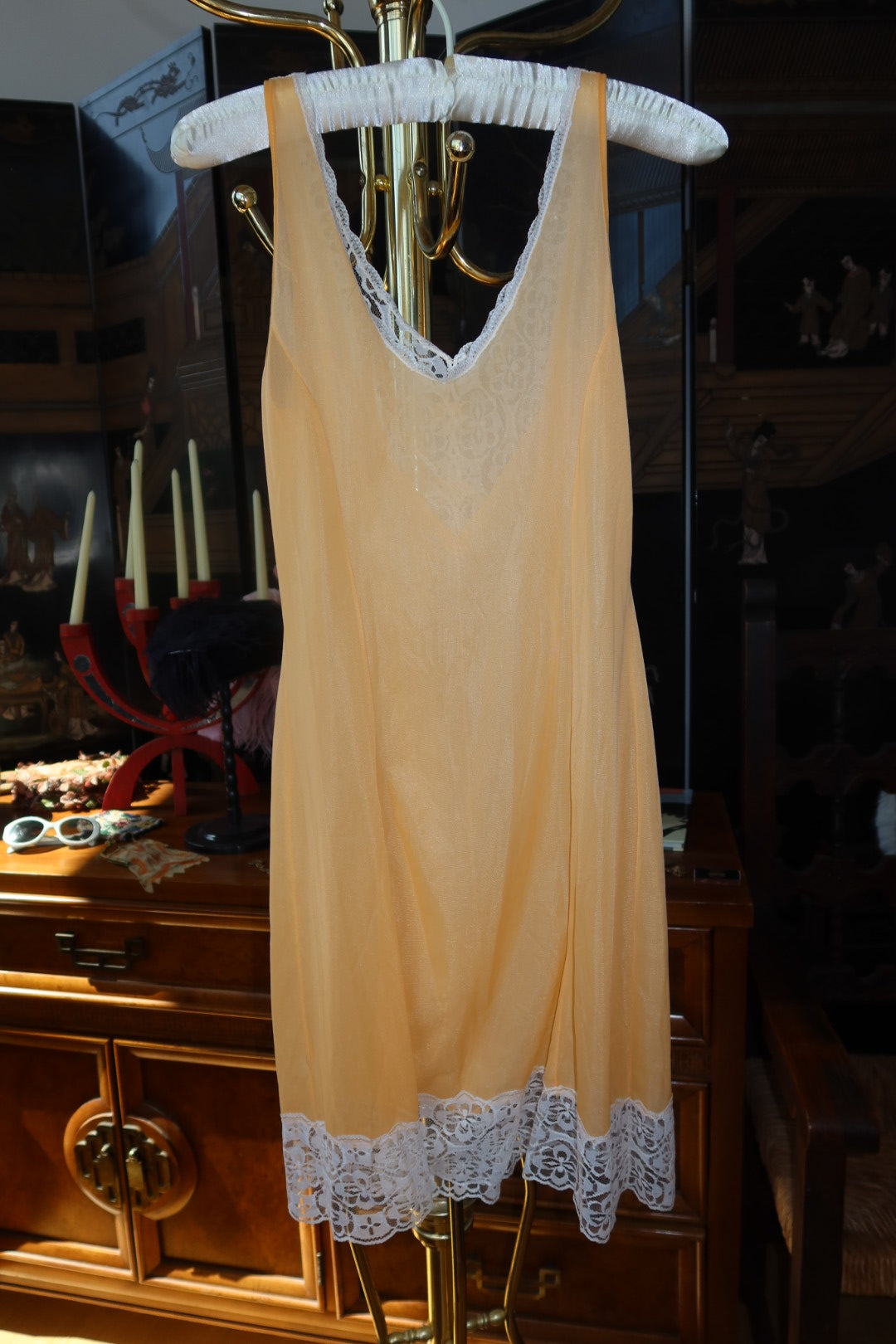 Vintage 1960s Stern Kreuz Peach Sheer Slip with White Lace and Ribbon Bows
