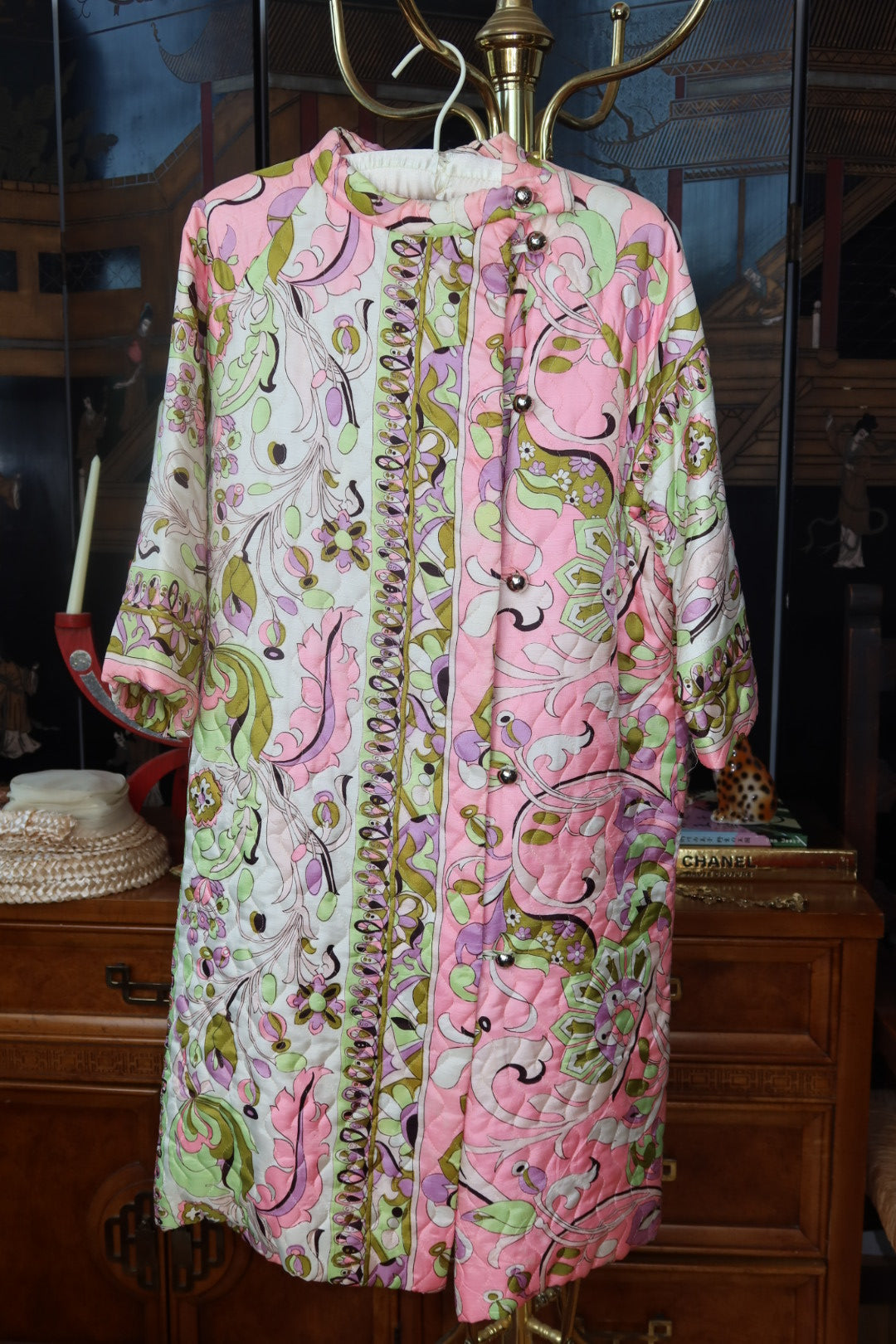 Vintage 60s Saks Fifth Avenue Pink and Lavender Psychedelic Quilted Robe
