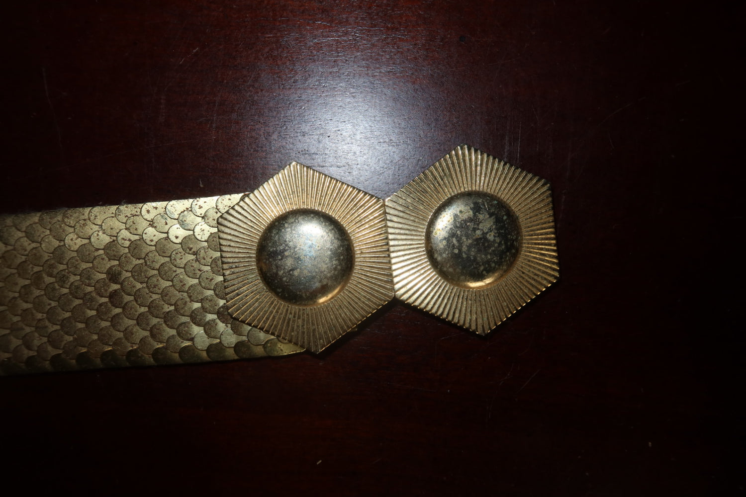 Vintage Fish-Scale Mesh Stretch Waist Belt
