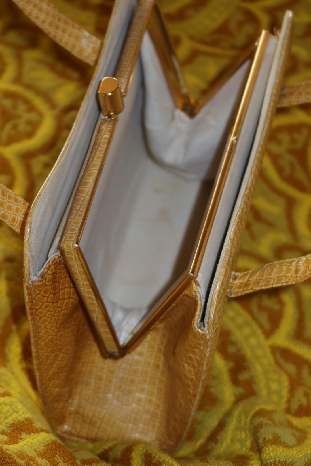 Vintage Croc-Embossed Leather Frame Handbag Yellow Top Handle Kiss-Lock Purse