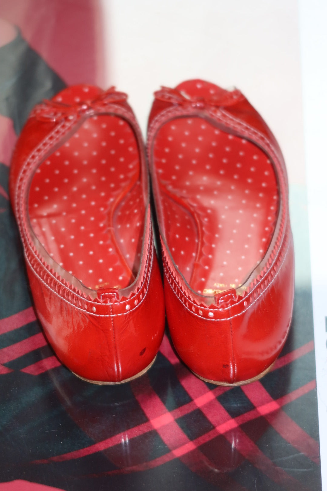 Ruby Glossy Moschino Cheap and Chic Ballet Flats with Bow and Polka Dot Lining | Made in Italy | Size 38.5