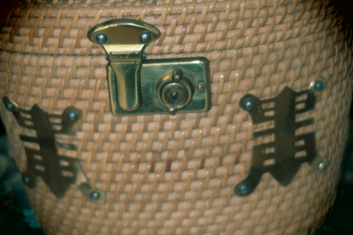 Vintage 1960s Silvercraft Wicker Basket Bag
