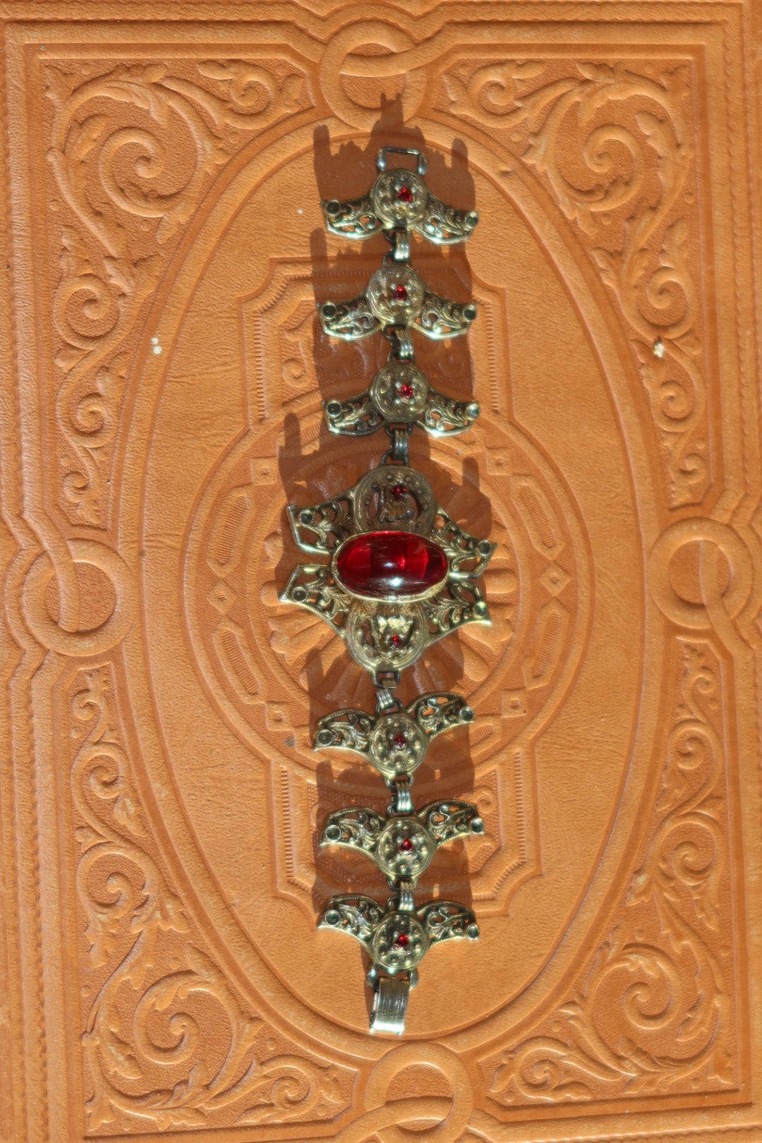 Vintage 1940s Victorian Revival Ornate Gold Tone Red Bracelet