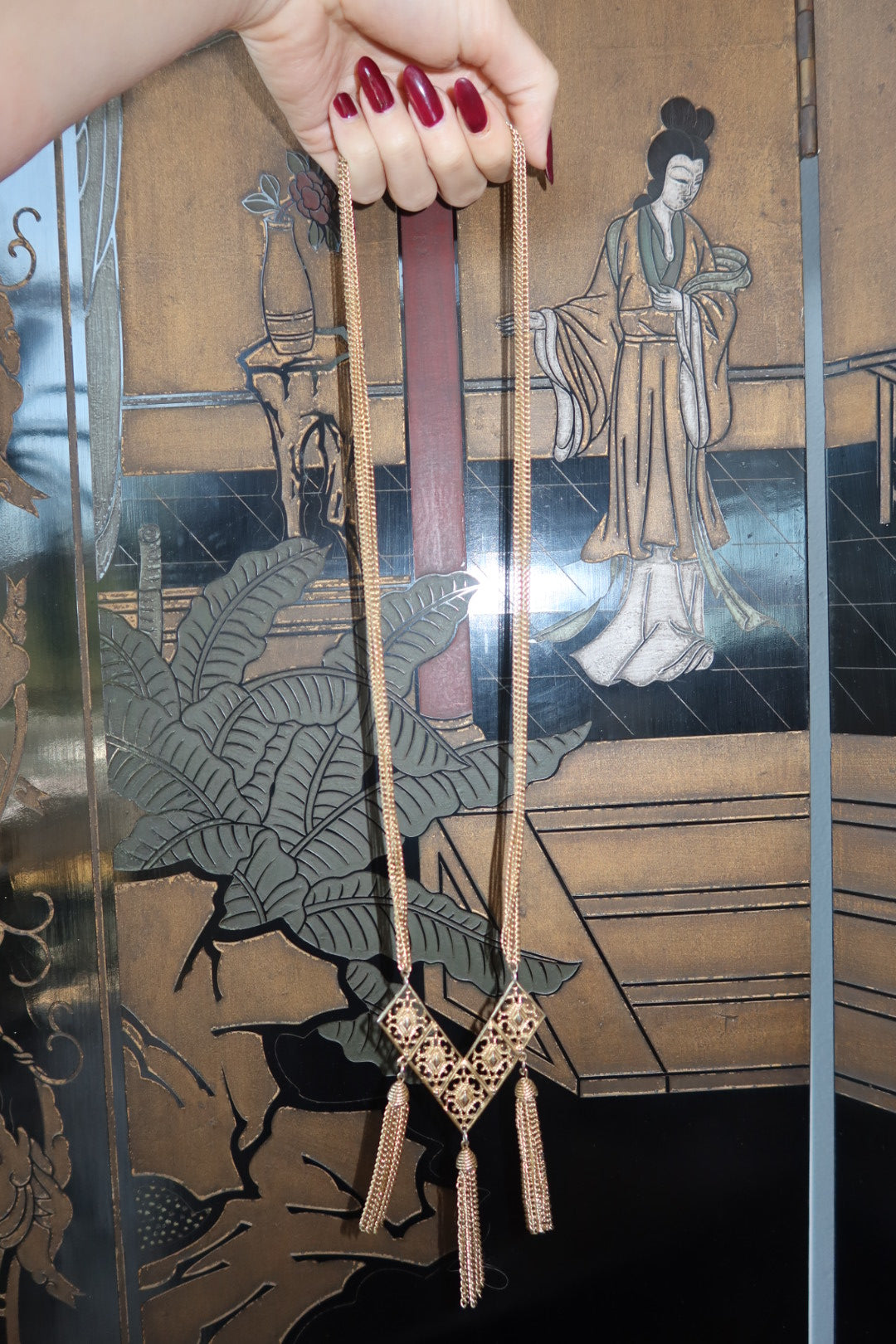 Sarah Coventry Vintage Gold Tone Filigree Diamond Tassel Necklace
