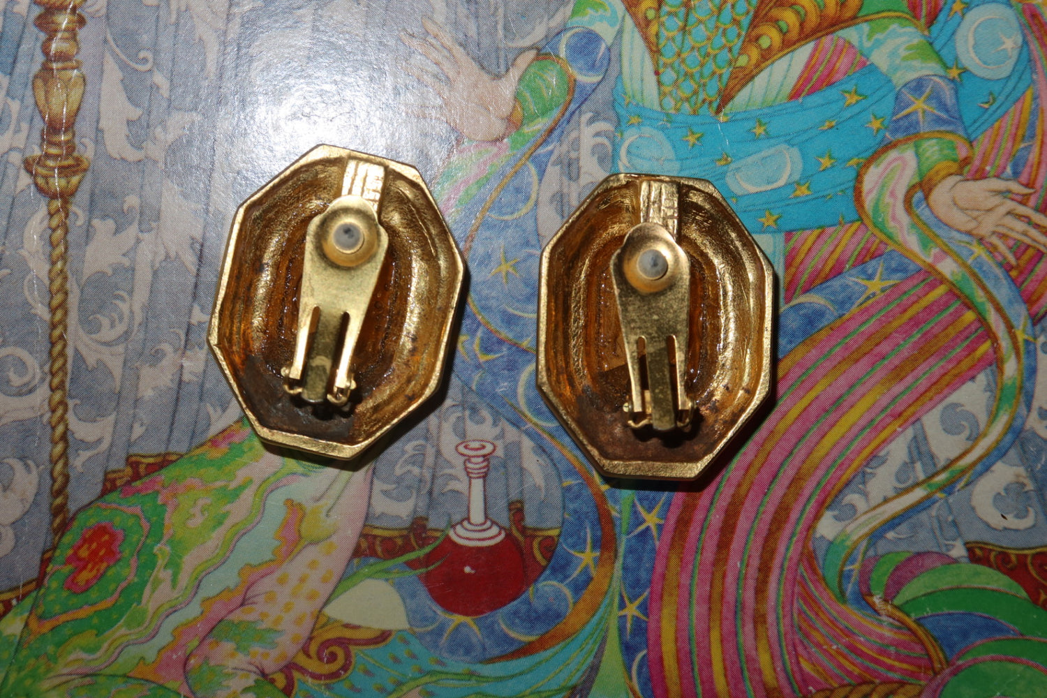 Vintage Matte Gold Octagonal Bezel Set Fuchsia Crystal Clip Earrings