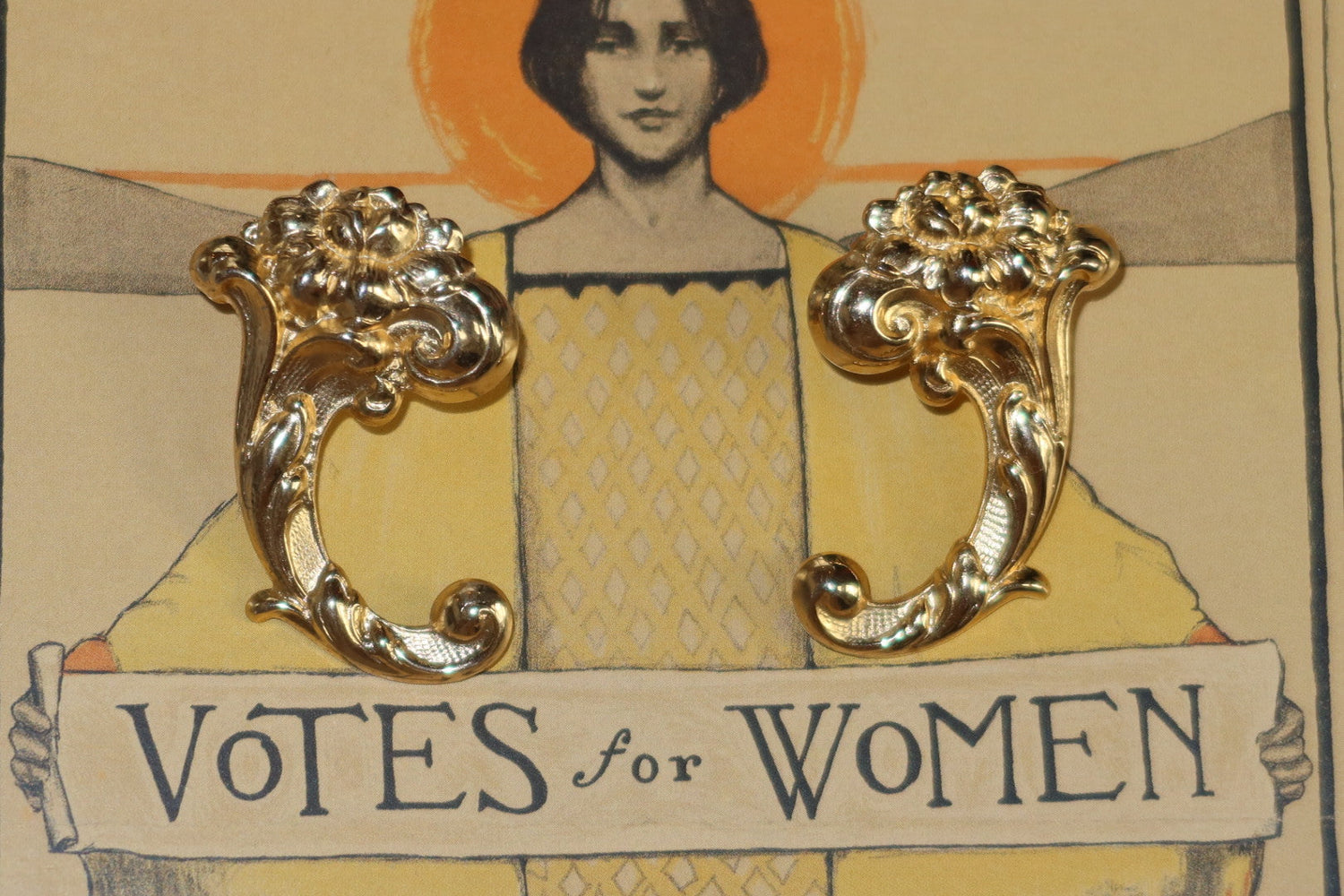 Vintage Rococo Revival Gold Tone Floral Scroll Earrings